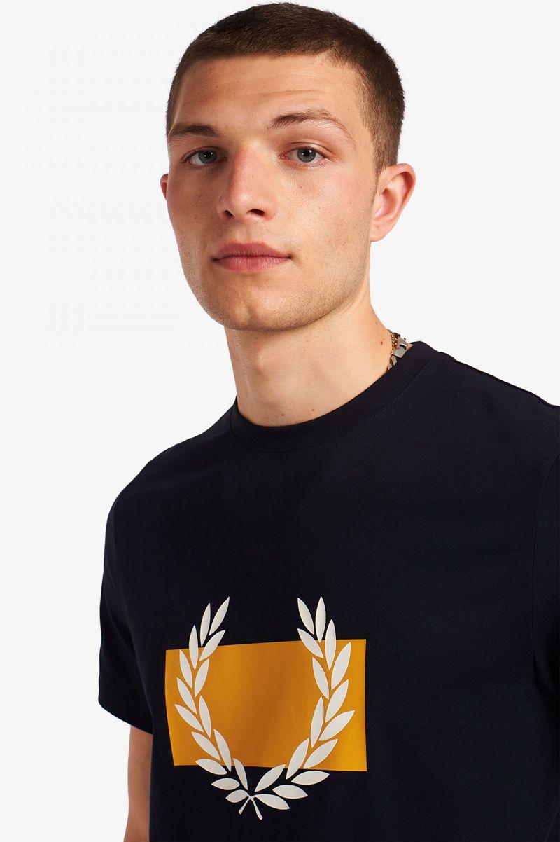 Navy Fred Perry Laurel Wreath Print Men's T Shirts | PH 1712ZUTG